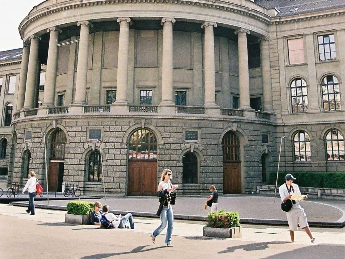 Видео университет. Район лонгвуд гарвард. St mary's university. Видео университет. 253828253+"idaho state university".