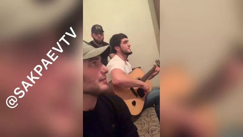 Идигов в детстве я помню текст. Билал чигаев. матаев билал. ислам чигаев. ислам идигов ангелом быть.
