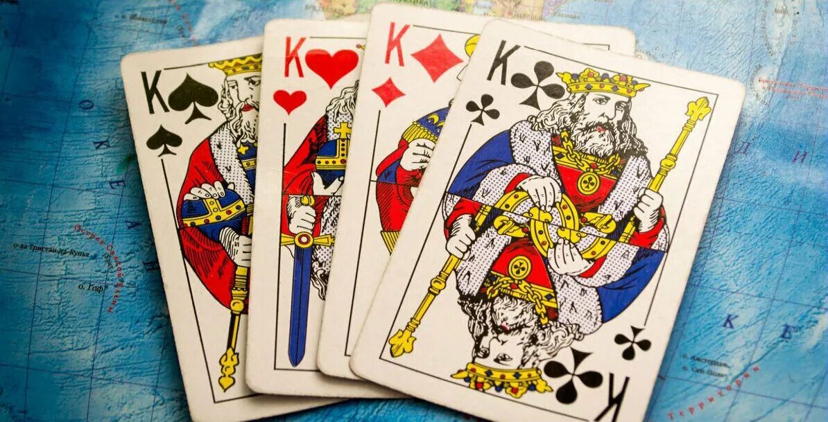 Карты на четверых. 4 Короля карты. Карточные короли. Игральные карты 4 короля. Изображение короля на картах.