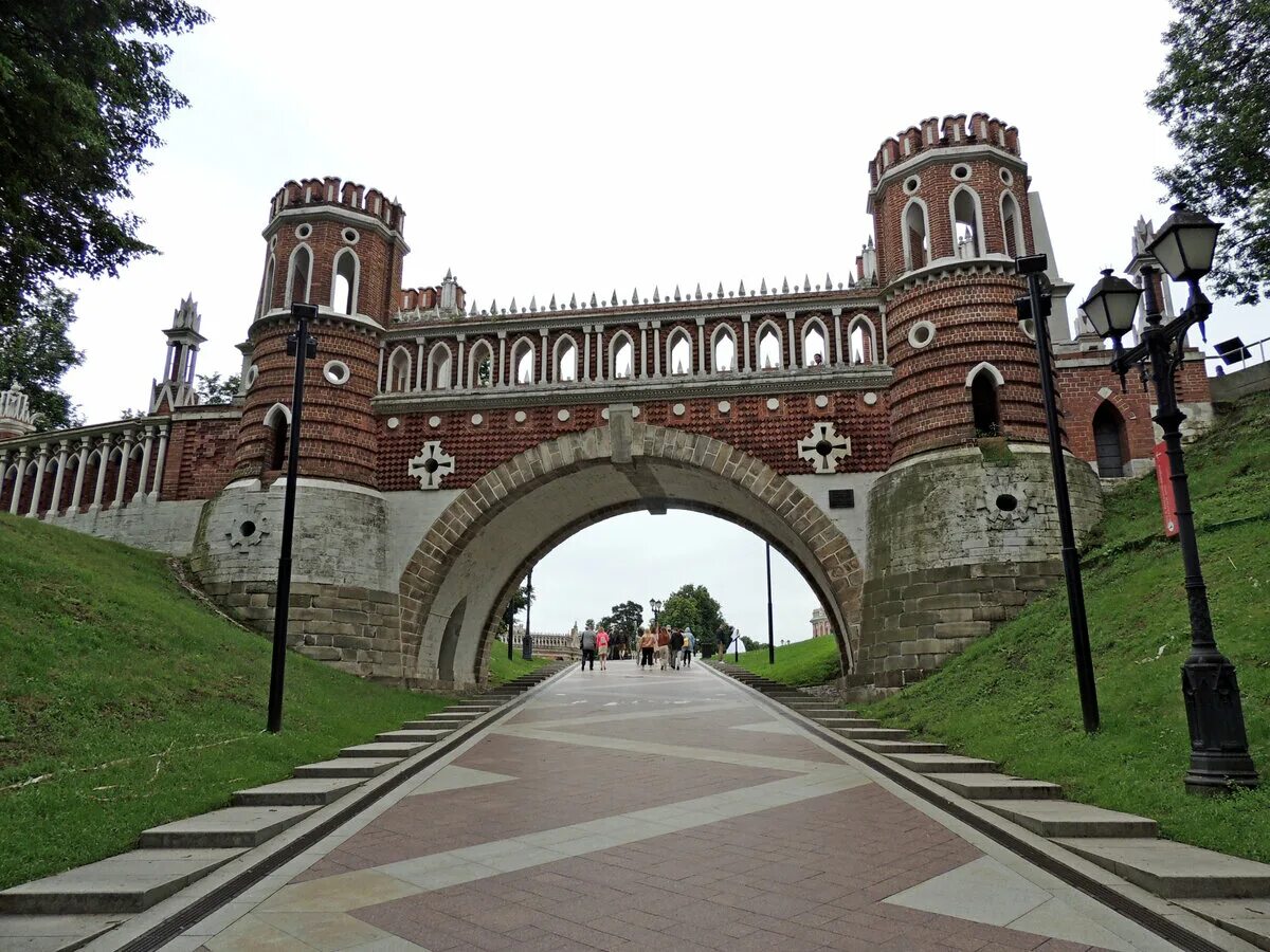 Транспорт царицыно. Царицыно музей-заповедник. Царицыно (дворцово-парковый ансамбль). Музей усадьба Царицыно. Парк заповедник Царицыно.