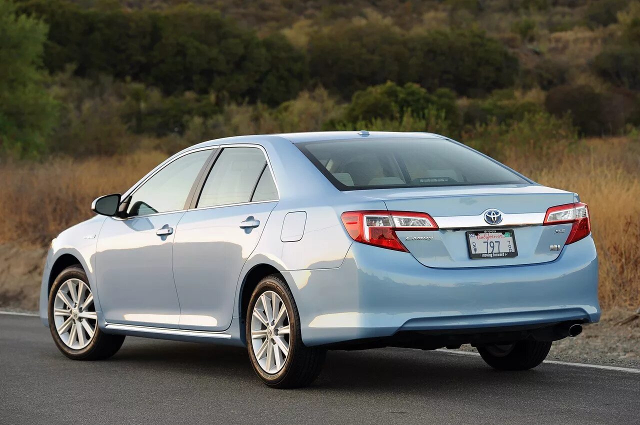 Машины до 1000000 рублей. Седан хэтчбек лифтбек и универсал отличия. Какой седан выбрать. Хюндай мондео. Машины иномарка до миллиона.