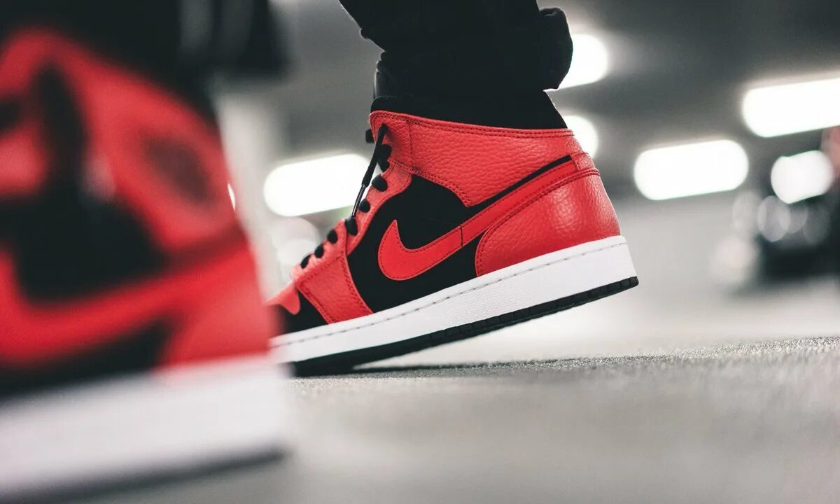 Nike Air Jordan 1 Red. Nike Air Jordan 1 Mid Gym Red. Nike Air Jordan 1 Black Red. Nike Air Jordan 1 Mid.