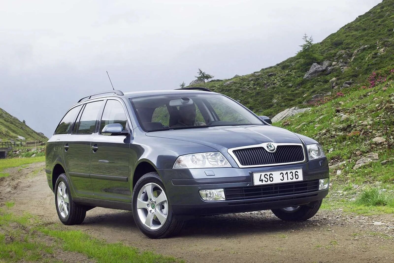 Комби 4. Skoda Octavia 1.9. Skoda Octavia 2006 универсал.