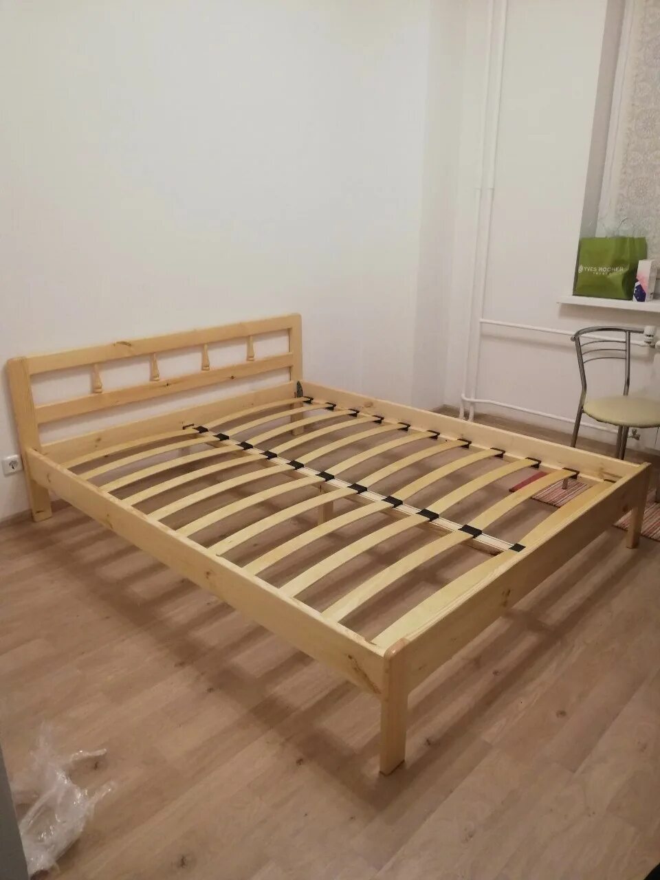 Кровать карелия 160х200 из хофф. Основание кровати сосна. Основание кровати сосна. Основание кровати сосна. Кровать мишка усиленная лакированная из массива сосны с основанием.