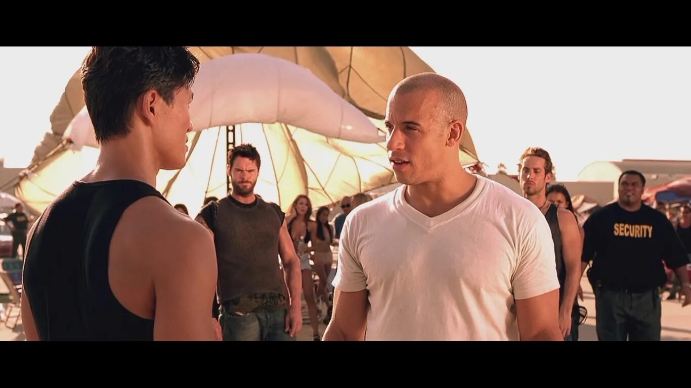 Ли форсаж. Johnny strong форсаж 2001. вин дизель форсаж 2001. джонни стронг форсаж 5. рик юн форсаж 1.