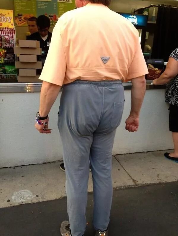 Человек чудак. Старики чудаки фото. Сатирический журнал чудак. Чудаки среди нас. Чудаки 4.