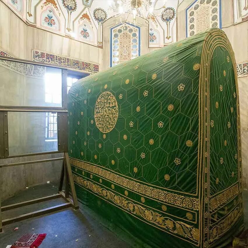 где похоронен пророк адам. некрополь миздакхан в узбекистане. где похоронен адамов. где похоронен адамов. гробница адама иерусалим.