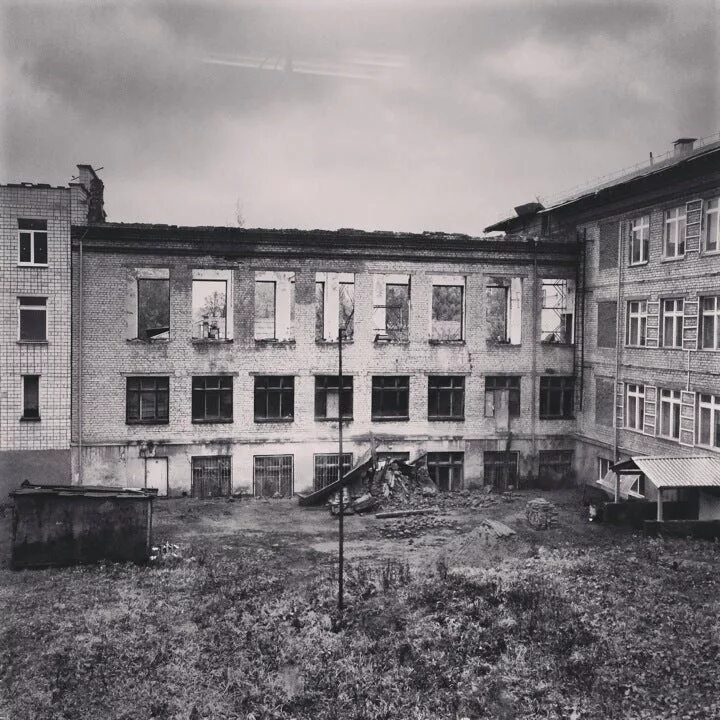 Гимназия лучшие годы. Гимназия лучшие годы. Школа мая в спб. Международная ломоносовская гимназия москва. Гимназия лучшие годы.