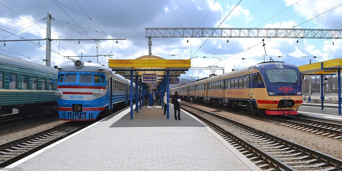 Расписание движения электричек симферополь севастополь. Расписание электричек севастополь симферополь. Электричка севастополь. Симферополь севастополь электричек жд вокзал. Симферополь севастополь электричек жд вокзал.