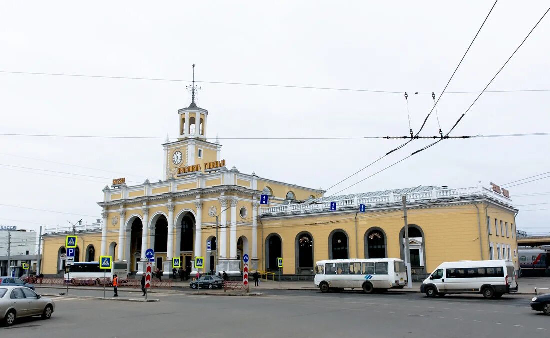 ЖД вокзал Ярославль главный. Вокзал Ярославль-главный Ярославль. Здание вокзала Ярославль главный. ЖД станция Ярославль главный. Сайт ярославля главного