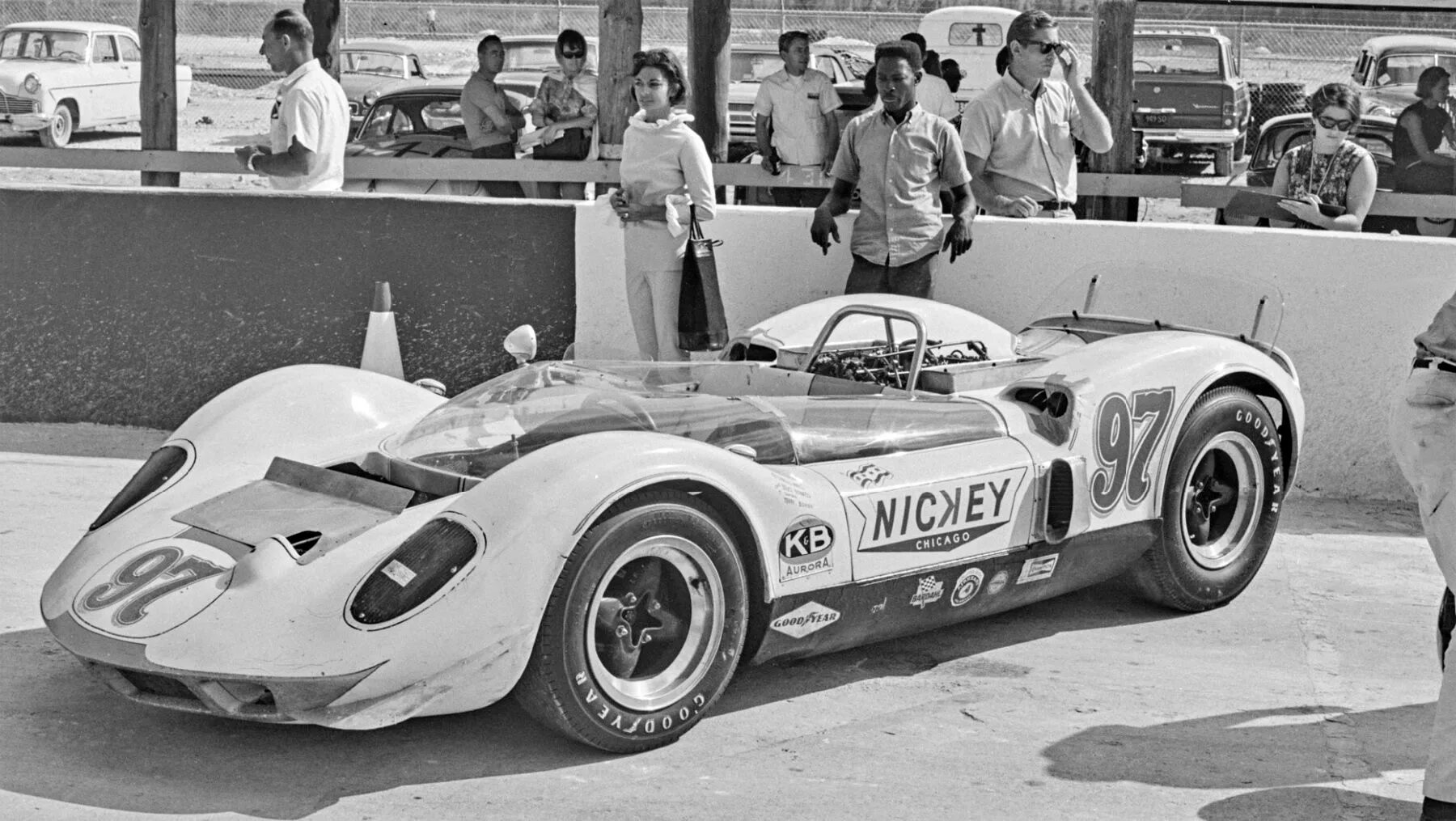 Mclaren elva