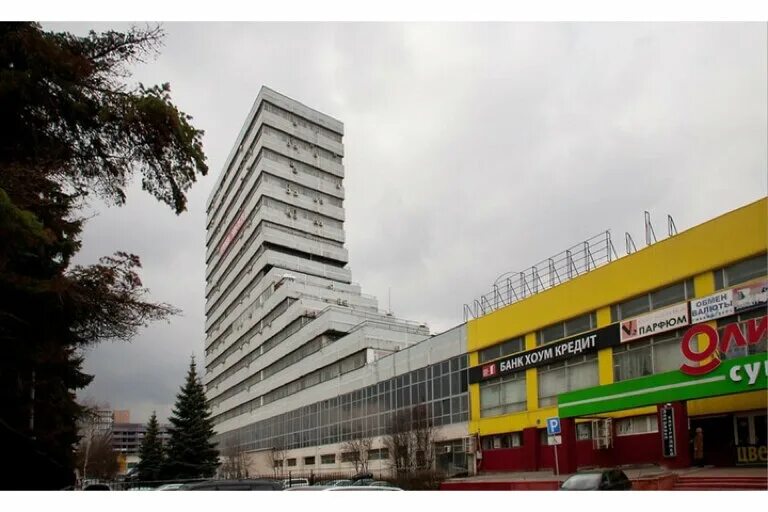 Тц мичуринский озерная. Москва, ул. Москва, озёрная ул. Торговый центр мичуринский озерная 42. Тц мичуринский озерная снесли.