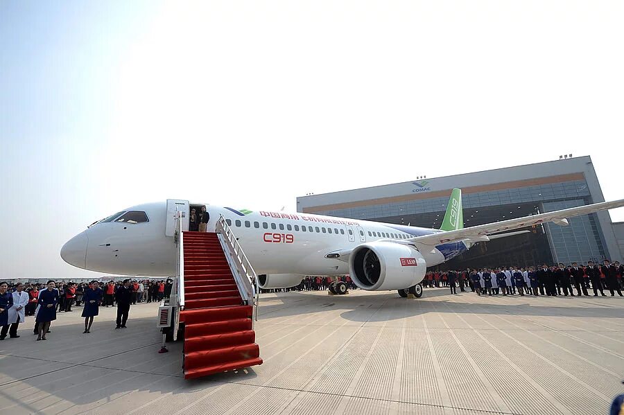 Авиарейсы в китай. Comac c919. Самолет Comac c919. Комак 919 самолет. C919 самолет КНР.