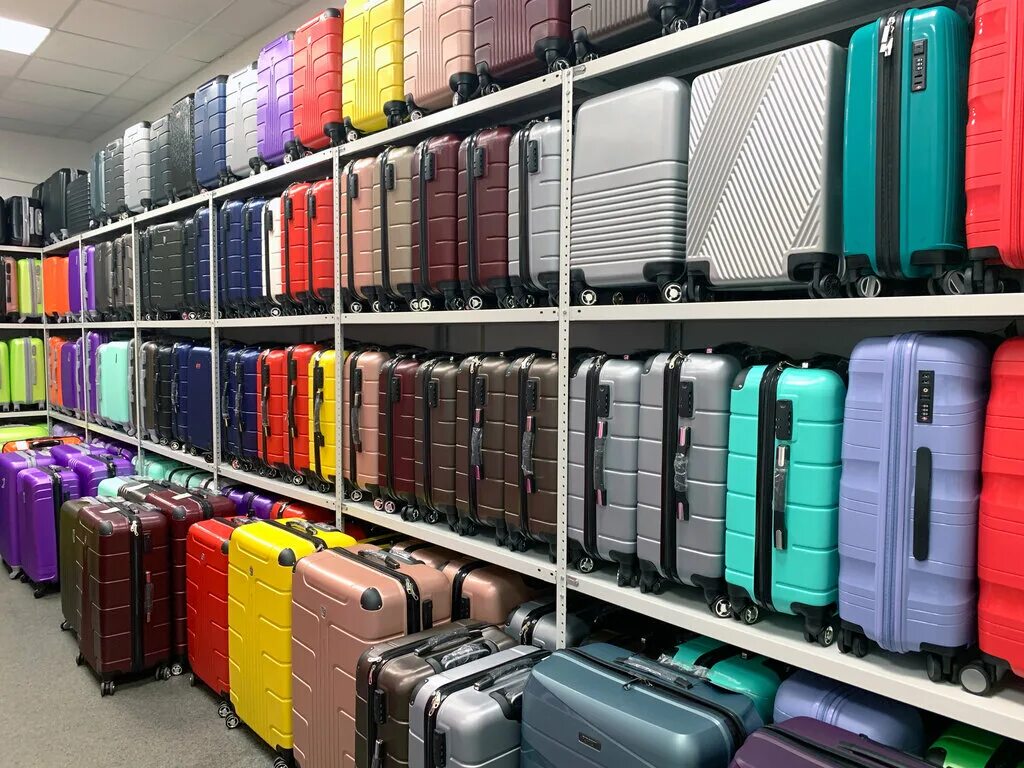 магазин чемоданов в спб. чемодан про магазин. магазин чемоданов и сумок. чемодан saint 2009. чемодан про магазин.