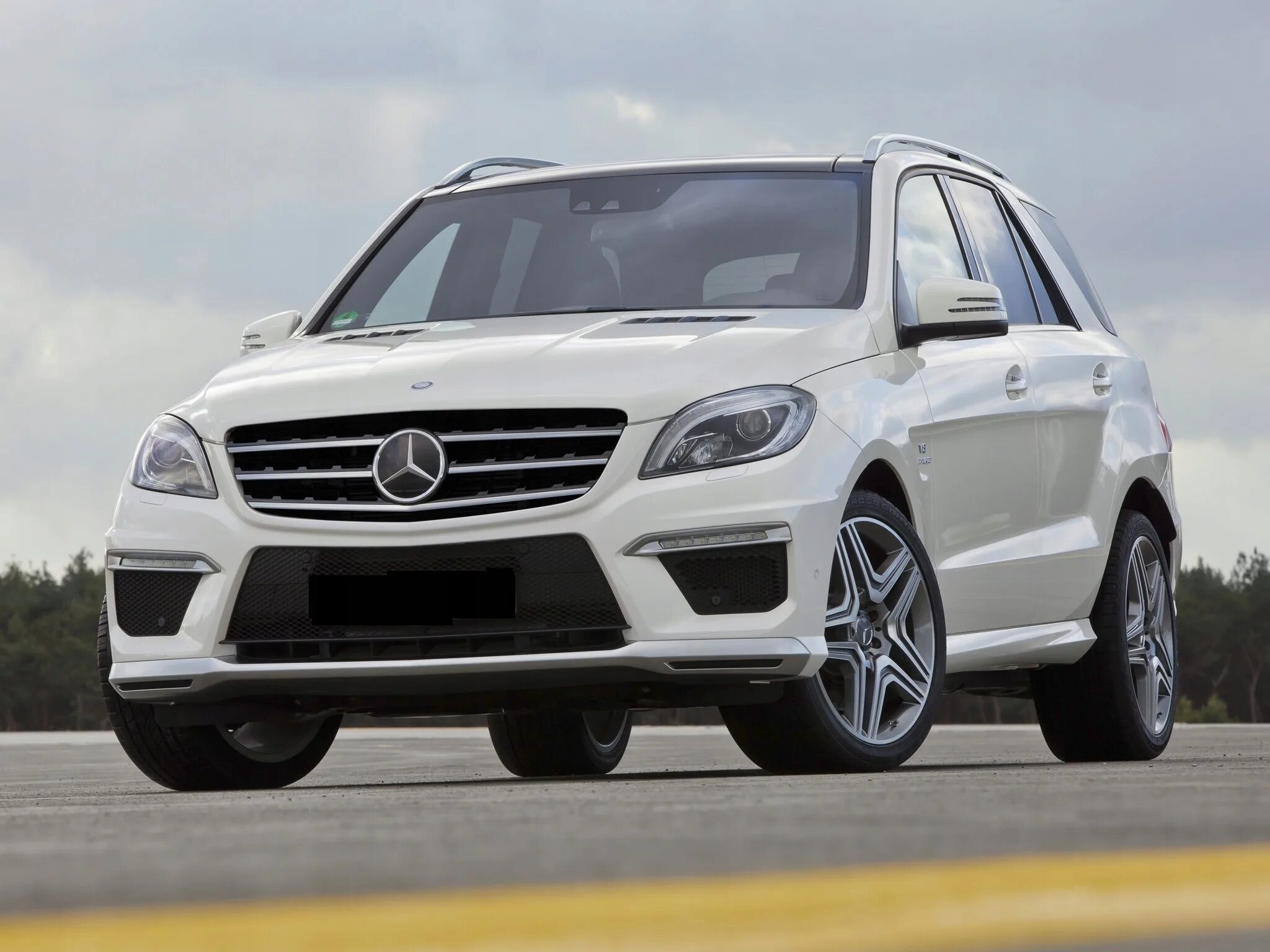 Mercedes-benz ml 63 amg. Ml ve. Mercedes benz m class w166. Mercedes benz ml class w166. Mercedes benz ml350 amg.