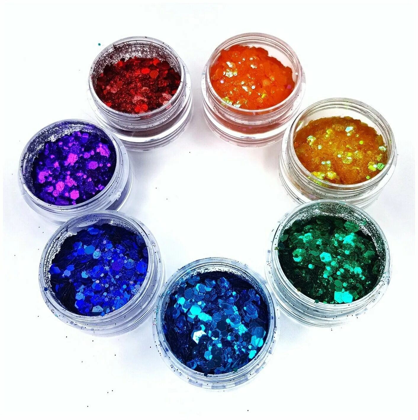 глиттер рассыпчатый. глиттер для ногтей. косметика с блестками. рассыпные блестки. блестки рассыпчатые.