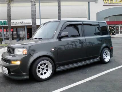Scion bb