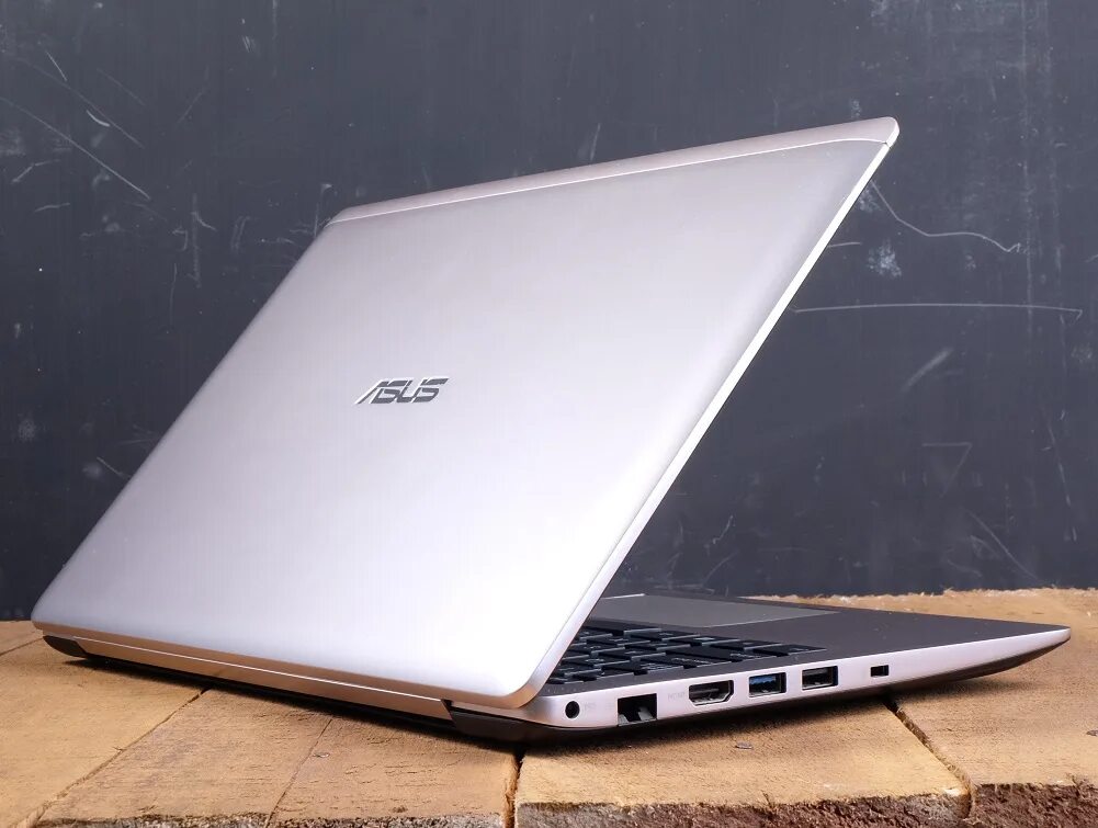 Asus vivobook go e1504. VIVOBOOK x202e. ASUS x202e. ASUS VIVOBOOK 15 белый. ASUS VIVOBOOK 2020.