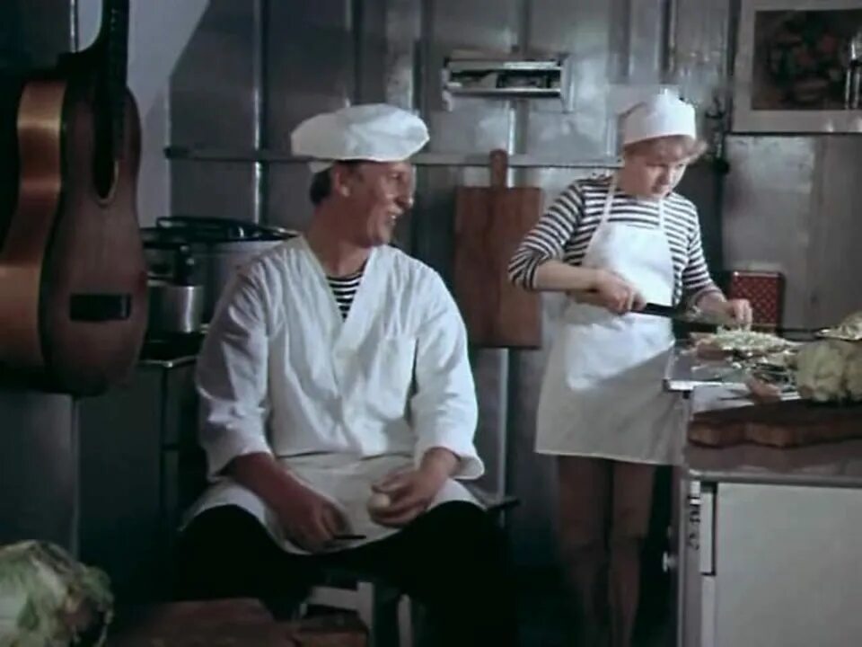 Без году неделя кадры из фильма. Актеры фильма без году неделя 1982. Без году неделя фильм 1982. Без году неделя 1982. Актер из фильма без году неделя.