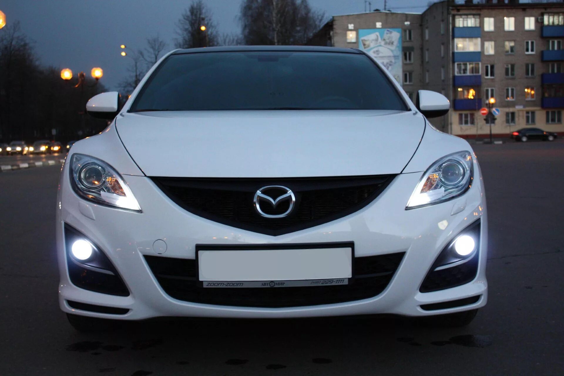 Светодиодный мазда 6. Mazda 6 светодиодные. Ходовые огни мазда 6. Дхо мазда 6 gh. Led фонари мазда 6 gh.
