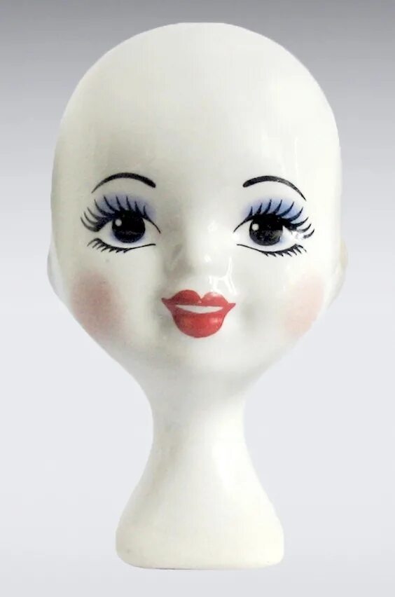 Голова для куклы купить. Кукла с фарфоровой головой. Голова куклы. Фарфоровая голова. Фарфоровые болванки для кукол.
