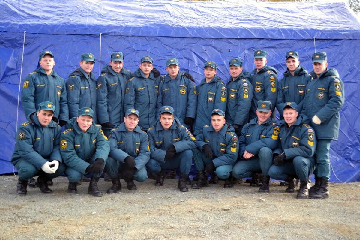 парадная форма военнослужащих. бубякин фсин. гпсы.