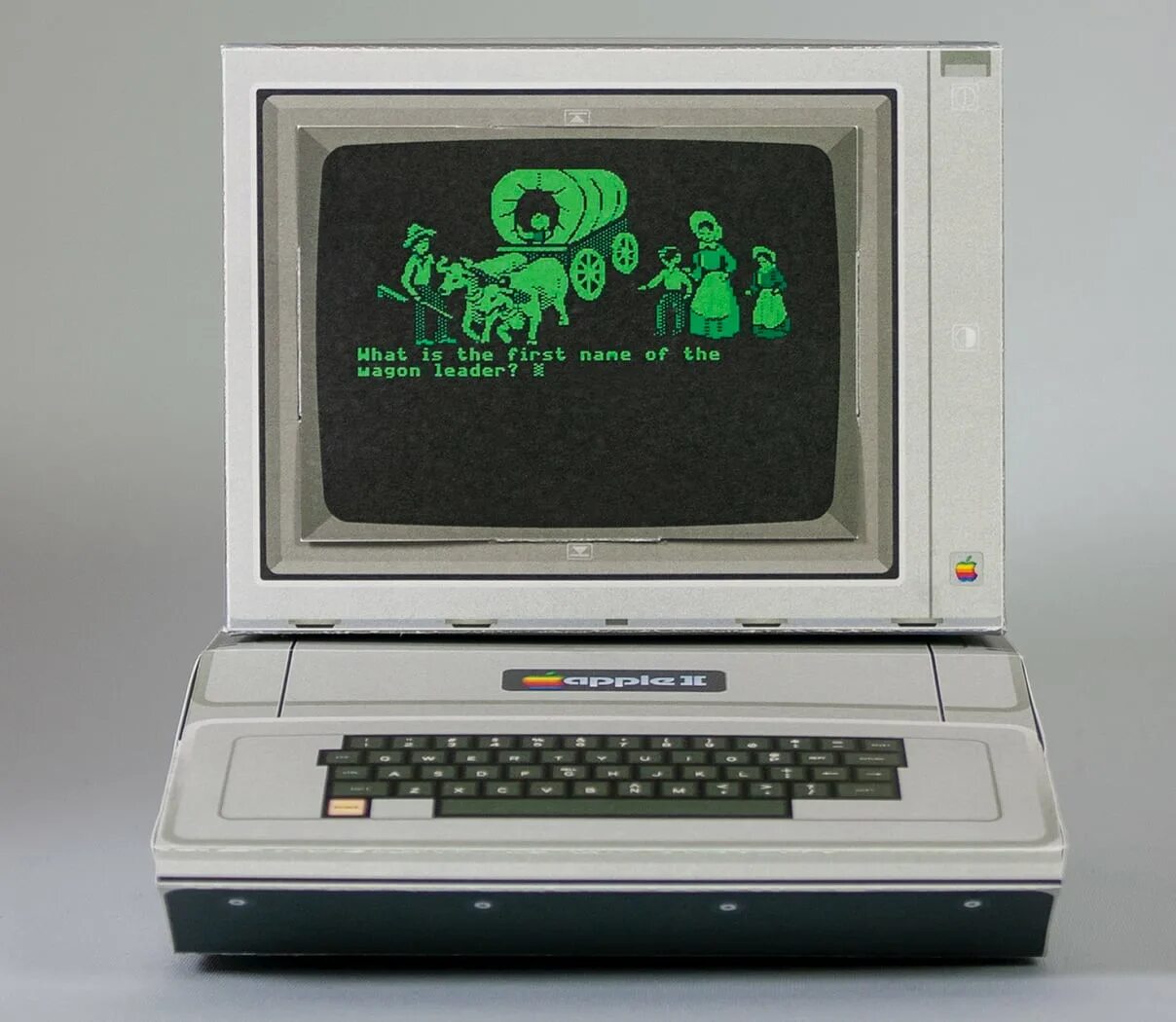 Apple 2. Apple II компьютер. Бумажный компьютер. Персональный компьютер из бумаги.