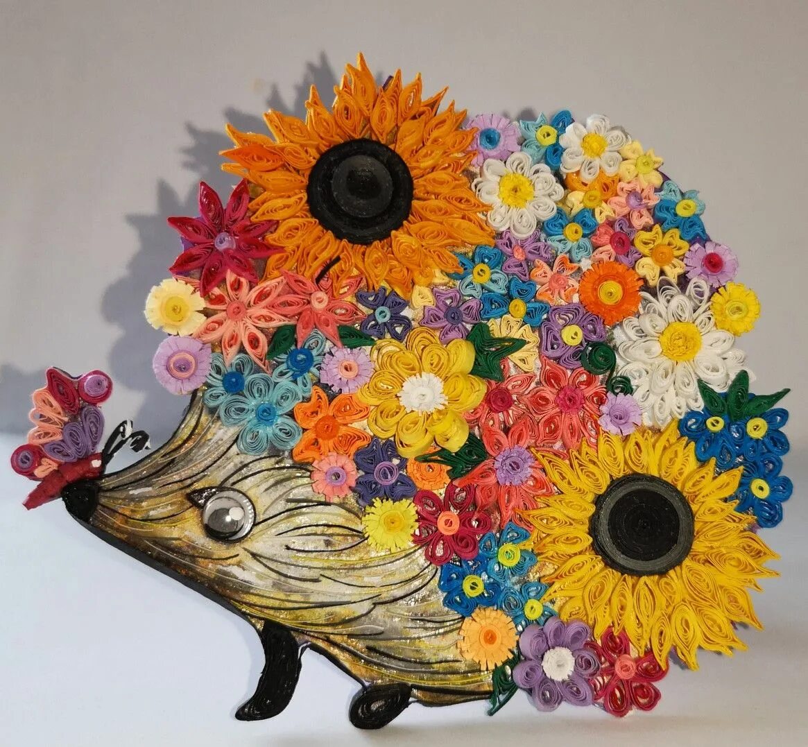 как называется техника поделок. квиллинг поделки. цветочки из квиллинга. поделки из крученой бумаги. как называется техника поделок.