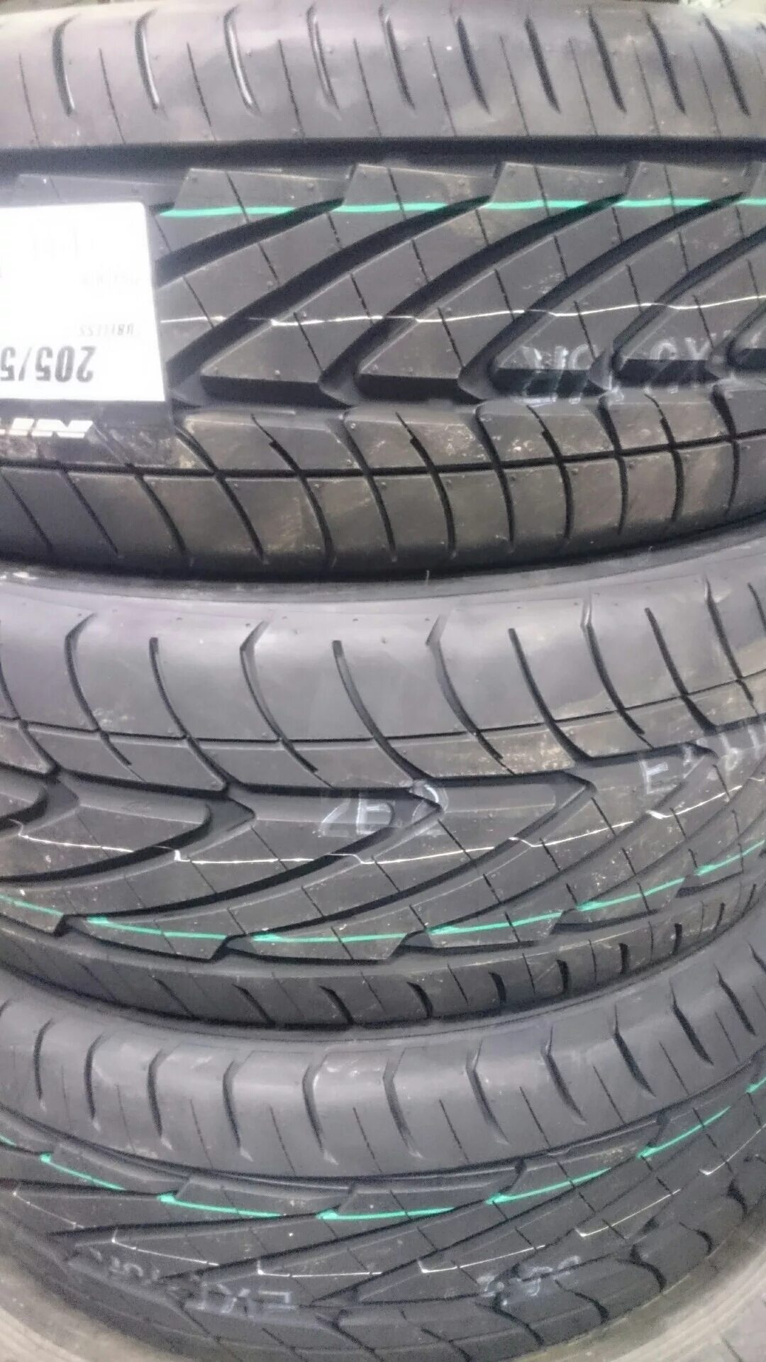 Шины nitto neo gen. Нитто нео. приус 30 на литье nitto neo gen.