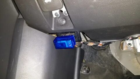 Где находится разъем obd2