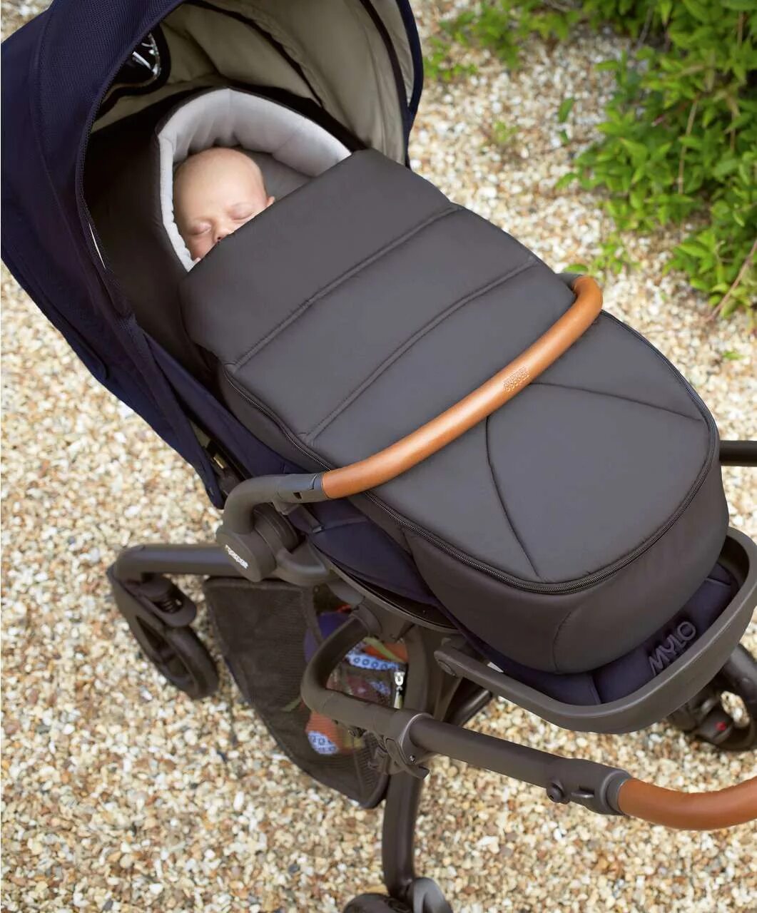 Люлька в прогулочную коляску. Кокон Easywalker. Кокон Бугабу. Valco Baby Cocoon. Сайбекс кокон.