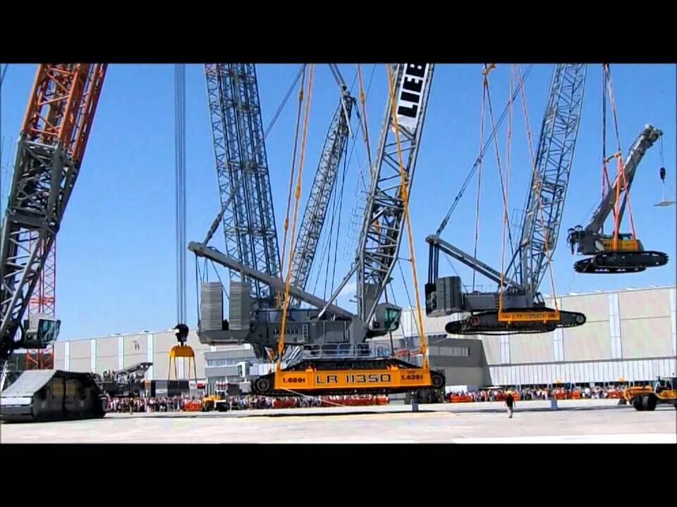 Поднимал 3. Кран LR 13000. Liebherr LR 13000. Кран Liebherr 13000. LR 11350 Либхер.