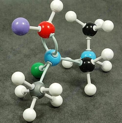 Модели химических веществ. Модель молекулы. Конструктор химия молекулы. Конструктор моделей молекул. Модель сложной молекулы.