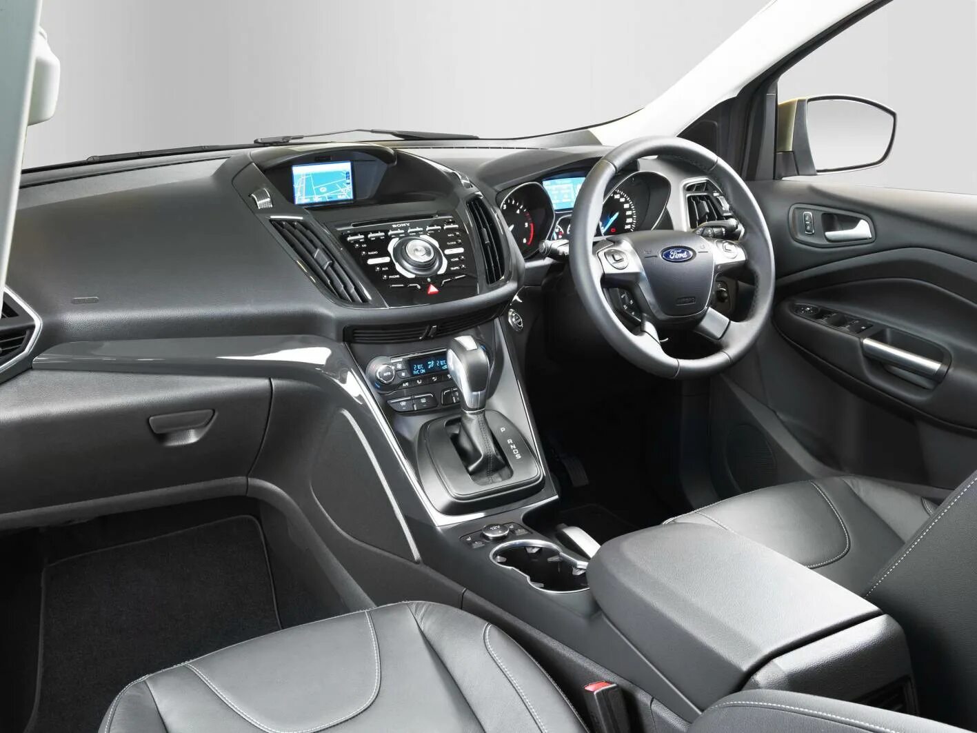 Форд Куга 2013. Ford Kuga 2013 салон. Ford Kuga 2013 Interior. Форд Куга 2014. Купить форд куга 2.0