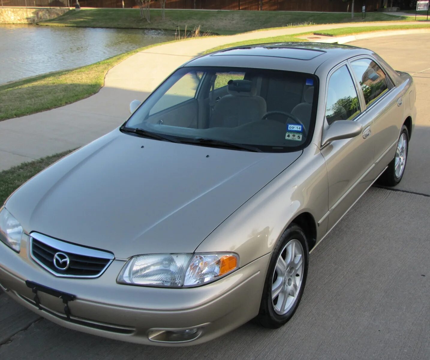 Мазда 626 2001 года. Mazda 626 LX USA. Mazda 626 2000. Mazda 626 седан 2000. Mazda 626 LX 2000.