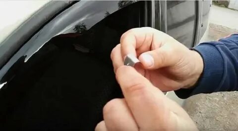 Как правильно приклеить ветровики на автомобиль