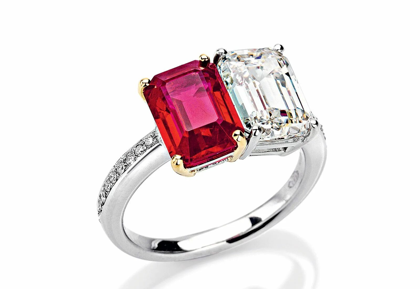 Passion ruby. Ring bvlgari ruby. кольцо с корундом рубином. рубин. мужское кольцо с рубином.