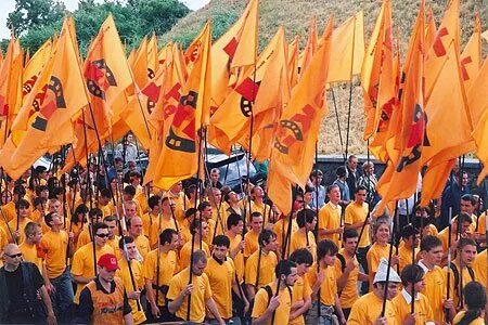 Orange revolution. Оранжевая революция 2004. Помаранчевая революция 2004 г. Ющенко оранжевая революция. Украина 2004.