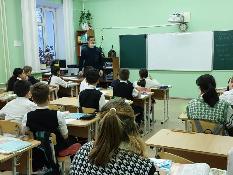 Сургут сайт. Школа 22 сургут пономарева. Школа 22 пономарева. Школа 22 пономарева. Школа 22 сургут.