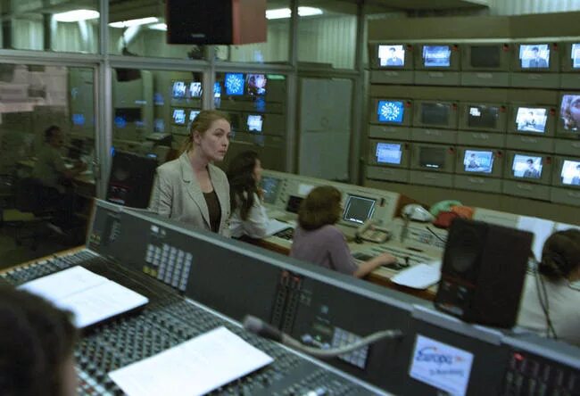 Информационные программы первого канала. Аппаратная первый канал. телевидение в 1996 году. общественное российское телевидение орт. начало вещания первого канала.