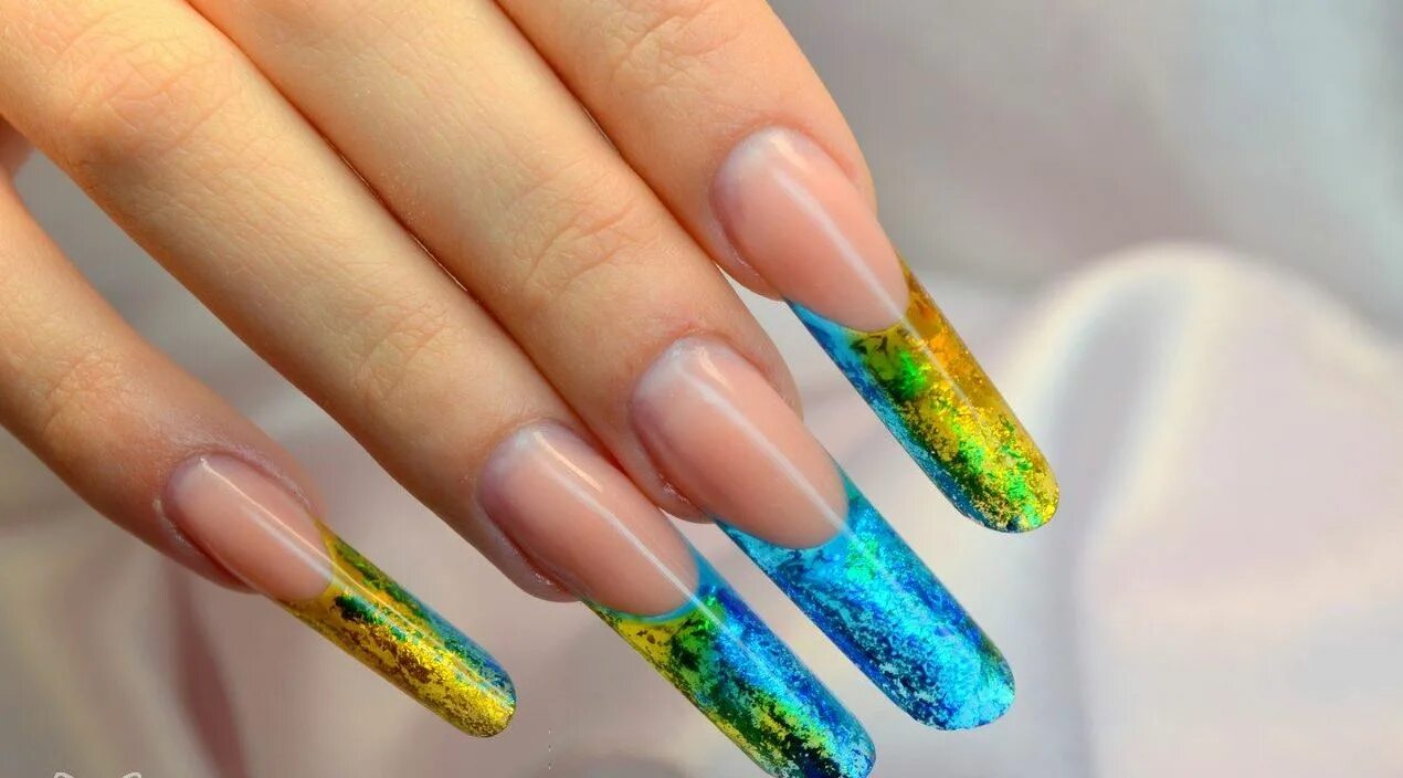 Форма ногтей пайп. Арочный пайп миндаль. Пайп миндаль. Наращивание ногтей форма пайп. Пайп.