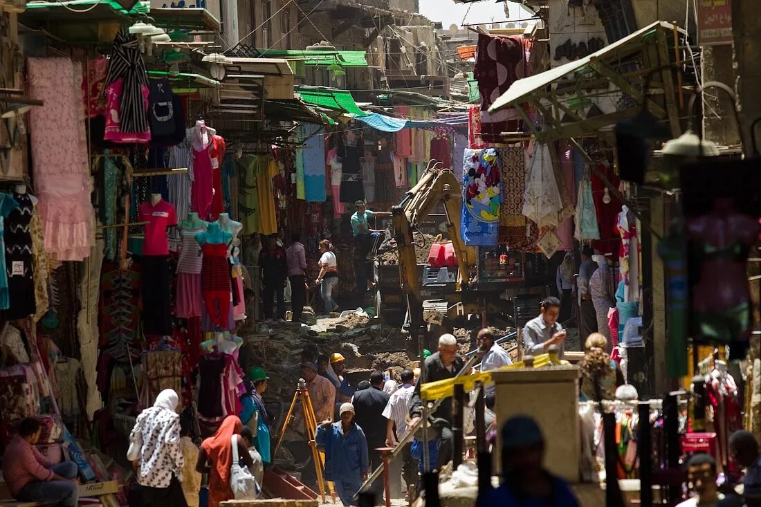 Каир прогноз. Улицы Каира. Городской базар в Каире. Базар в центре Каира. Каирские уличные магазины.