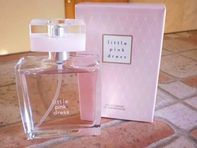 Духи розовая коробка. Duxi Avon little Pink Dress. Avon little Dress розовый. Little Pink Dress духи. Pink Dress духи 50 ml.