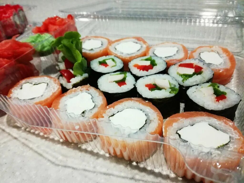 Набор биг бен роллы. Сытные суши. Мира 69 сытый по. Березники бар. Суши бар в березниках.