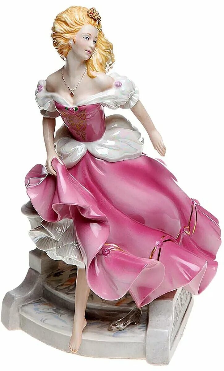 Винтажные фарфоровые статуэтки. Статуэтки фарфор германия kaiser porzellan. Статуэтки винтажные барышни. Антикварные статуэтки. Статуэтка девушка фарфор.