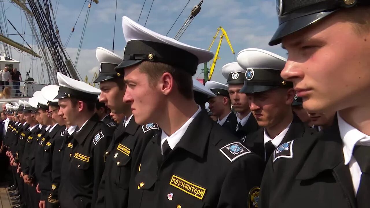 Курсанты КМРК. Морской рыбопромышленный колледж Калининград. Морской рыбопромышленный колледж СПБ. КМРК Калининград курсанты