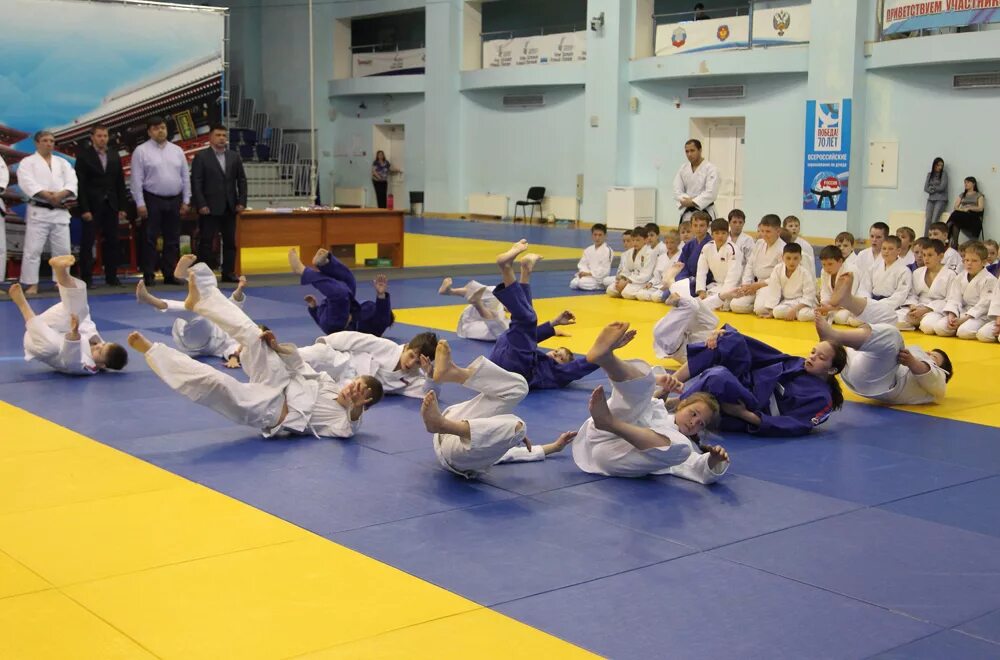сайт центр дзюдо тюмень. тюмень тренера центра дзюдо. дзюдо центр тюмень цоп захар эдуардович. центр дзюдо тюмень фото. дзюдо тюменская область.