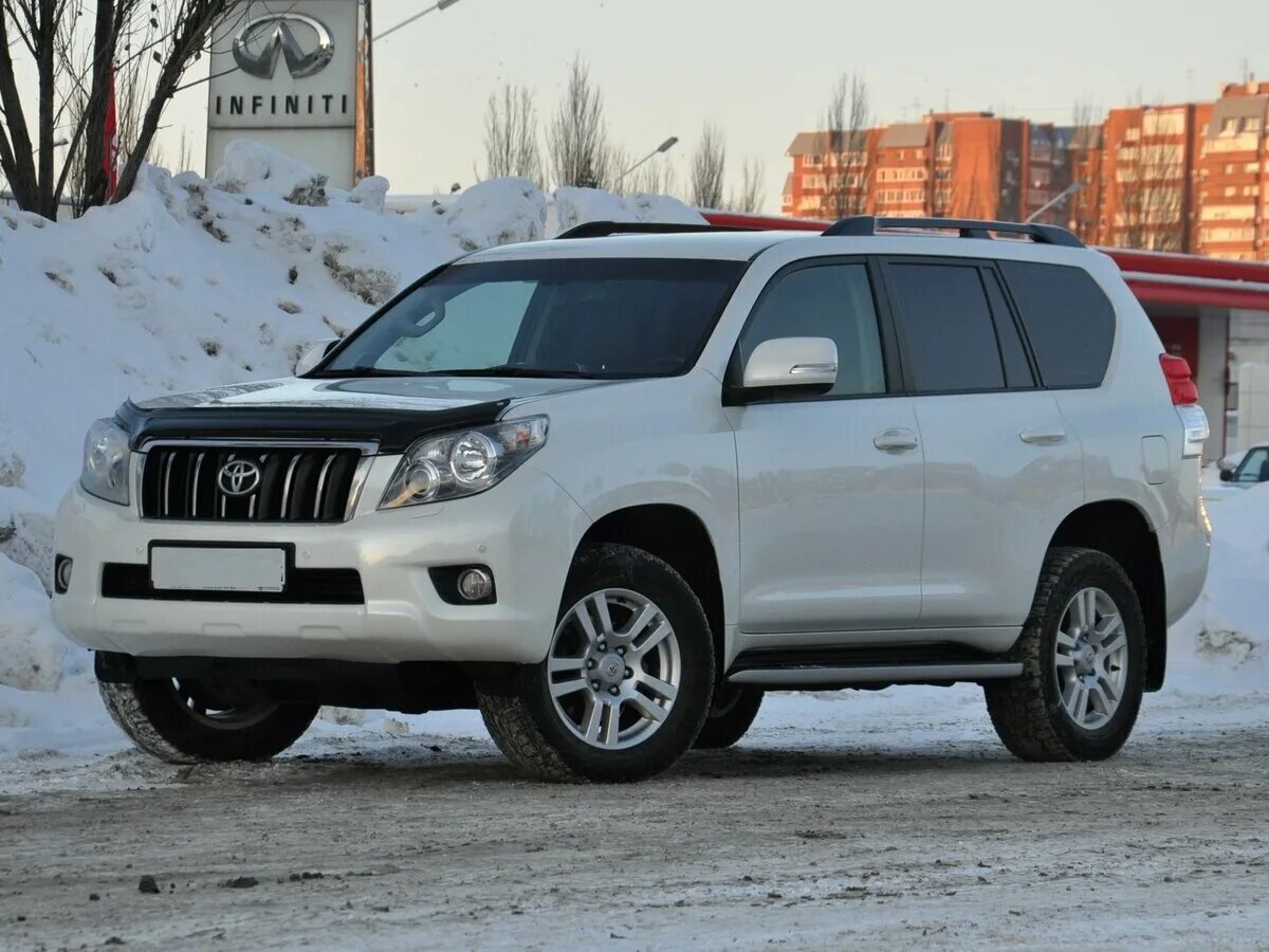 Land cruiser и land cruiser prado. Тойота прадо 2022 года. Suv машина. 7. Прадо 150 2016 года белый.