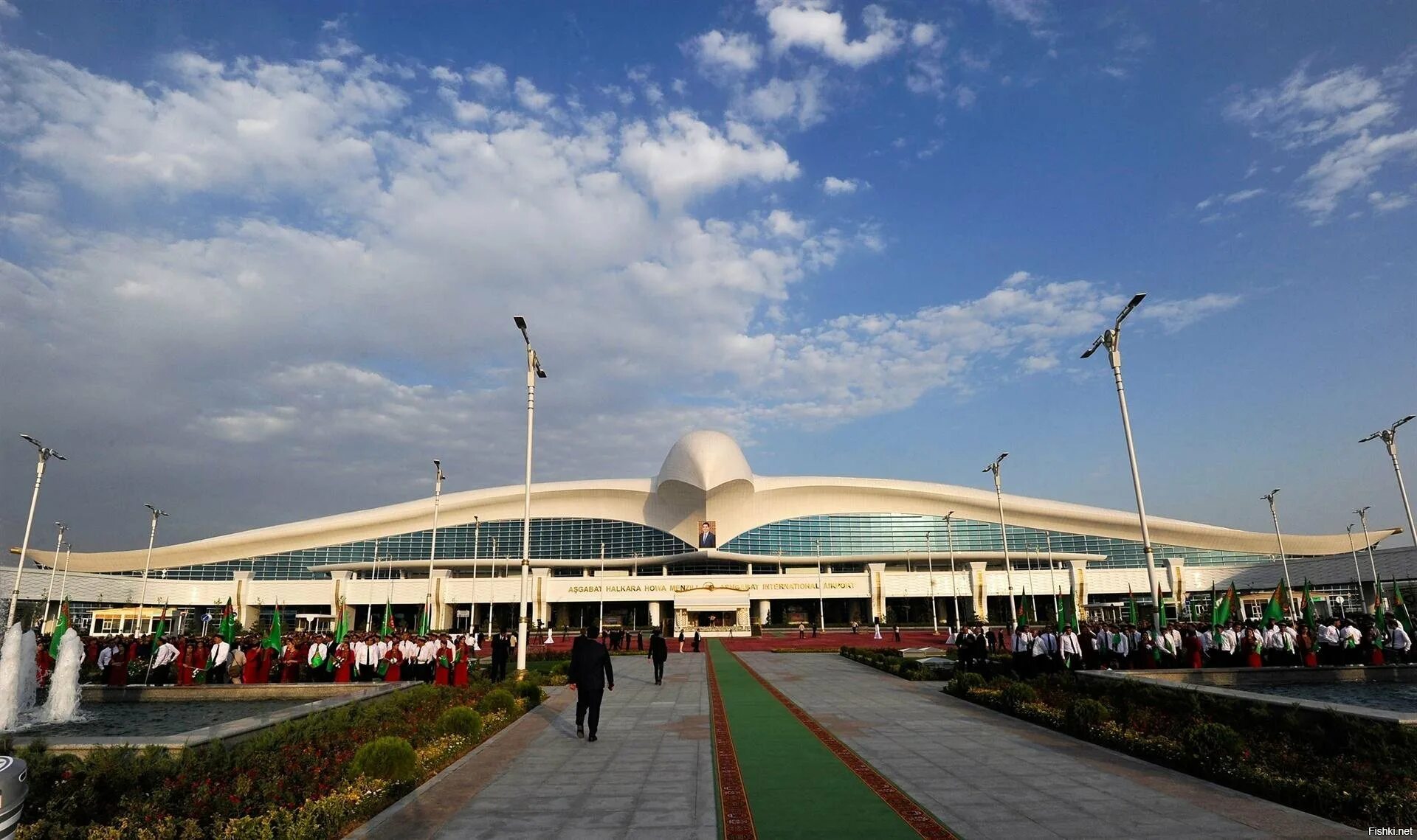Аэропорты средней азии. Туркменистан аэропорт Ашхабад. Аэропорт Туркменбаши в Ашхабаде. Аэропорт Ашхабад (Ашхабад). Аэропорт Ашхабад новый.