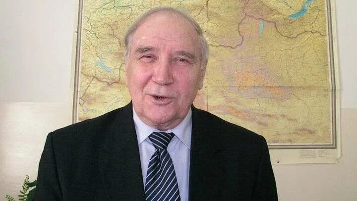 профессор географических наук